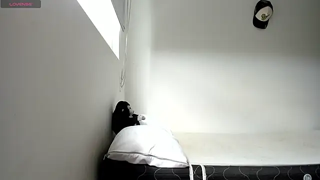 Snapshot of gracekelly12 chatting on November 2025 02:42:01 PM gracekelly12 online show from November 2025 02:42:01 PM