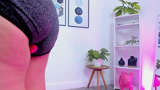 Abriil7 online show from February 2025 06:34:02 AM