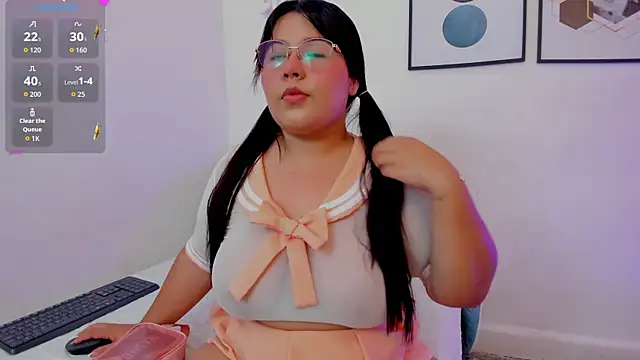 Abriil7 online show from September 2025 03:41:02 AM