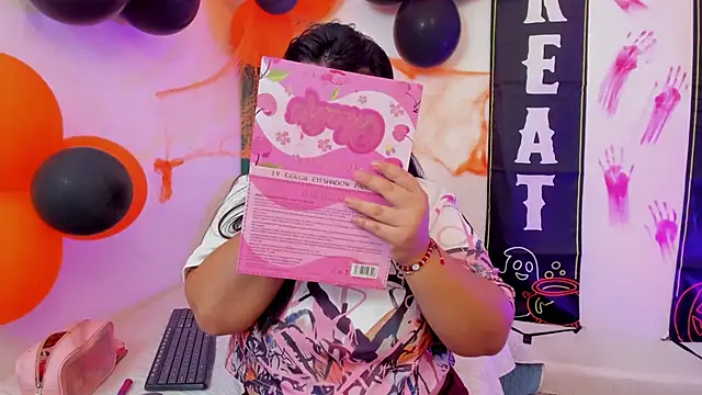 Abriil7 online show from October 2025 03:40:01 AM