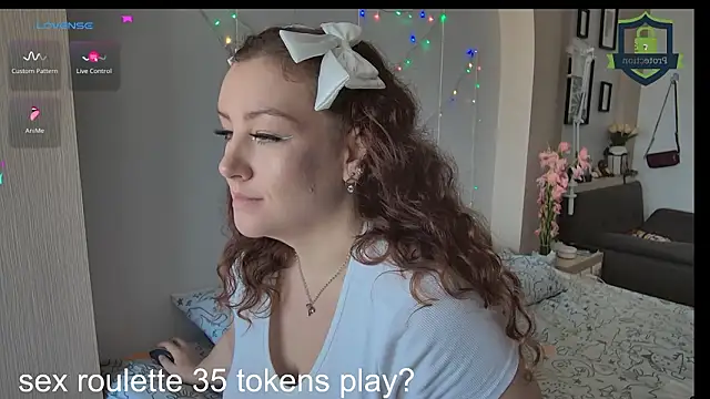 Snapshot of _leediseeeex_ chatting on February 2026 05:51:01 AM leediseeeex online show from February 2026 05:51:01 AM