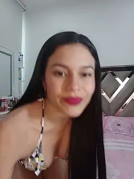 CorinaSmith28 online show from June 2026 09:15:01 PM
