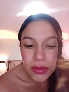 CorinaSmith28 online show from July 2026 09:36:01 PM