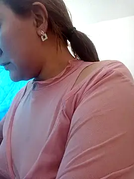 Skylar-Vox- online show from March 2025 02:30:01 PM