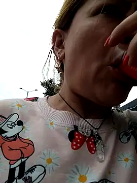 Skylar-Vox- online show from March 2025 04:31:02 PM