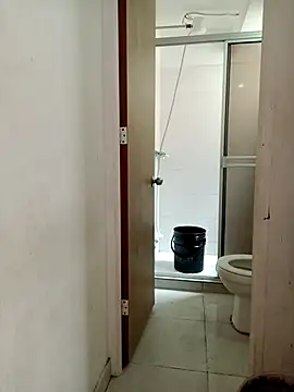 Skylar-Vox- online show from September 2025 06:19:02 PM