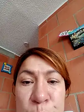 Skylar-Vox- online show from October 2025 04:07:01 PM