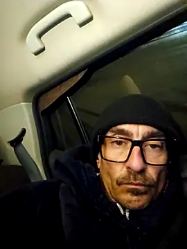 Snapshot of Pumpndeep chatting on November 2025 10:29:01 AM Pumpndeep online show from November 2025 10:29:01 AM