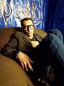 Snapshot of Pumpndeep chatting on February 2026 07:46:01 AM Pumpndeep online show from February 2026 07:46:01 AM