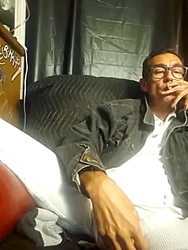 Snapshot of Pumpndeep chatting on April 2026 07:50:02 AM Pumpndeep online show from April 2026 07:50:02 AM