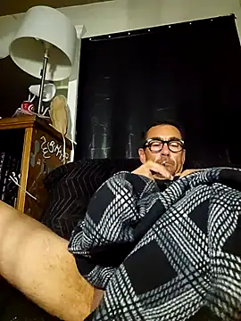 Snapshot of Pumpndeep chatting on April 2026 07:02:01 AM Pumpndeep online show from April 2026 07:02:01 AM