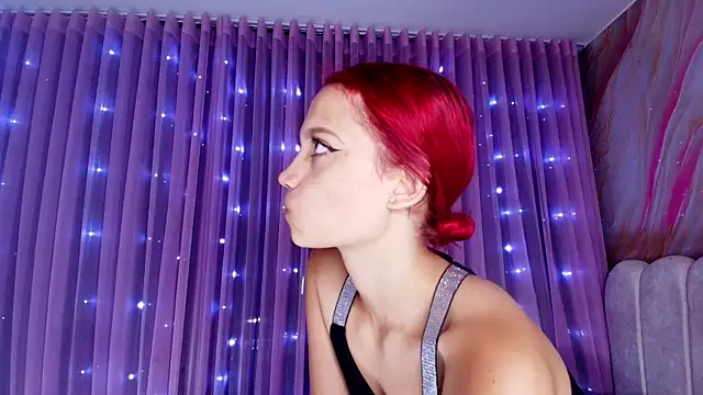 mia stanfort online show from May 2026 07:11:01 PM