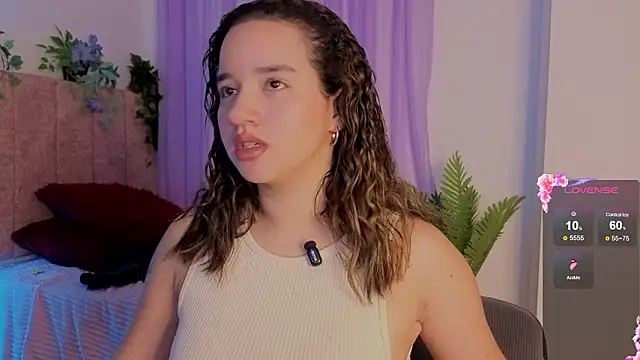 emilyrouxe online show from March 2026 04:44:02 PM