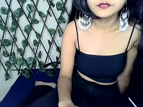 SUZY FROMUS online show from March 2025 08:26:02 PM