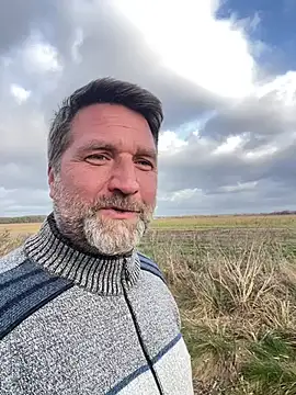 Snapshot of Haariglang chatting on December 2024 12:38:02 PM Haariglang online show from December 2024 12:38:02 PM