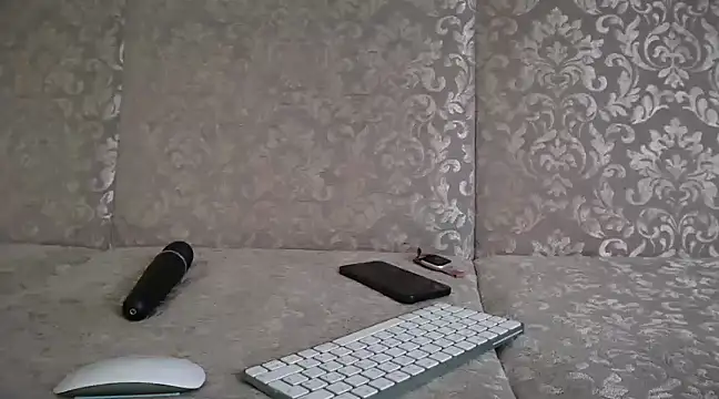 Snapshot of ElliaSquirtGirl chatting on January 2025 10:52:02 AM ElliaSquirtGirl online show from January 2025 10:52:02 AM