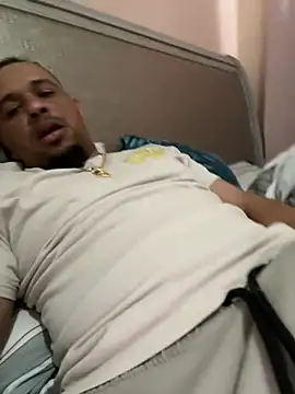 Snapshot of kelin17 chatting on March 2025 05:22:01 PM kelin17 online show from March 2025 05:22:01 PM