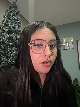 Snapshot of Annie9_ chatting on December 2025 03:57:01 AM Annie9 online show from December 2025 03:57:01 AM