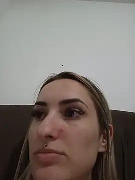 hotskinny1 online show from January 2026 07:50:02 PM