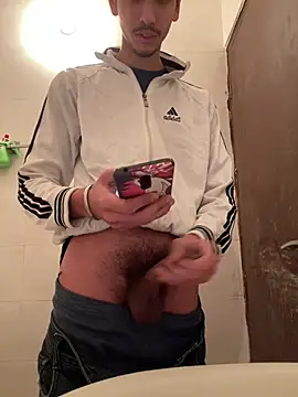 Zzz38io online show from January 2025 11:55:01 AM