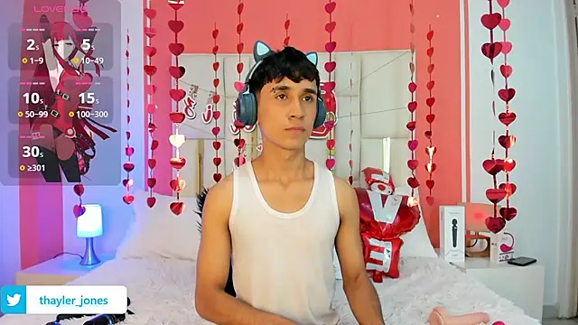 Thayler jones online show from February 2025 10:41:01 PM