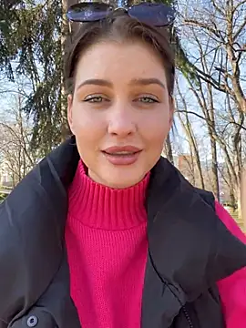 KikiWatson online show from January 2025 11:11:02 AM