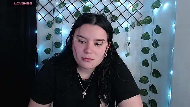 Nika 1  online show from May 2026 11:32:01 PM