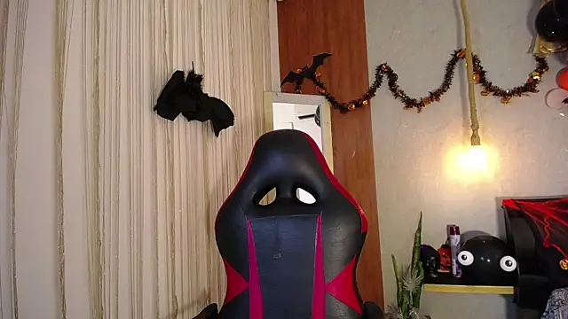 Snapshot of hera_divine chatting on October 2025 09:19:02 PM hera divine online show from October 2025 09:19:02 PM