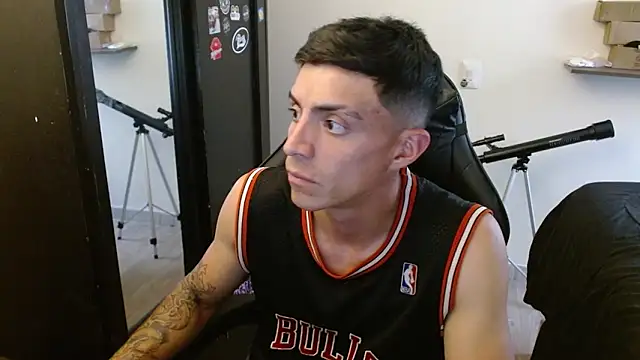 kv   xxx  online show from April 2026 06:02:01 PM