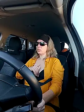 Snapshot of uber_babe chatting on January 2026 08:50:02 AM uber babe online show from January 2026 08:50:02 AM