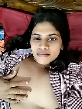 Snapshot of chanu174174 chatting on December 2024 02:33:01 PM chanu174174 online show from December 2024 02:33:01 PM