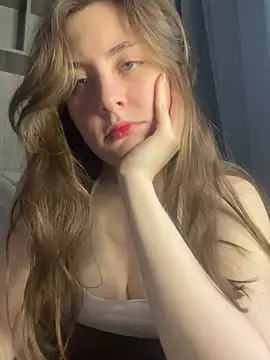 Snapshot of Topvi_ chatting on February 2025 11:38:02 AM Topvi online show from February 2025 11:38:02 AM