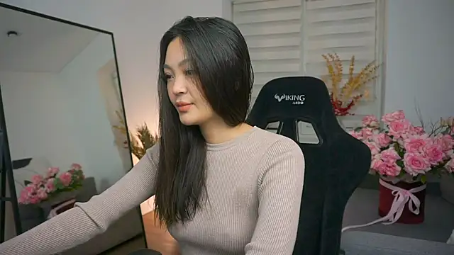 Peopleneedlove144 online show from January 2025 01:45:01 AM