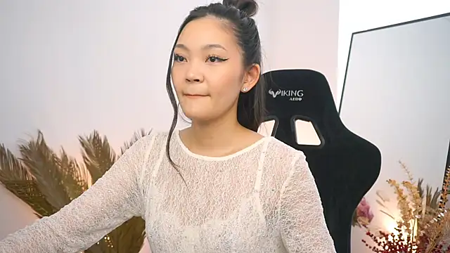 Peopleneedlove144 online show from January 2025 05:32:01 AM