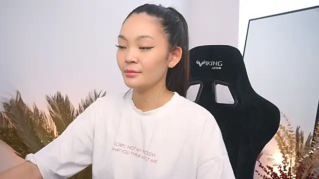 Peopleneedlove144 online show from January 2025 08:52:01 AM