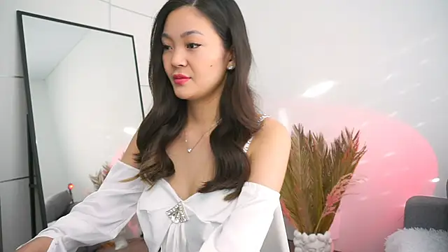 Peopleneedlove144 online show from February 2025 10:59:01 AM