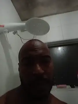 Snapshot of yuribreak chatting on October 2025 02:30:02 AM yuribreak online show from October 2025 02:30:02 AM