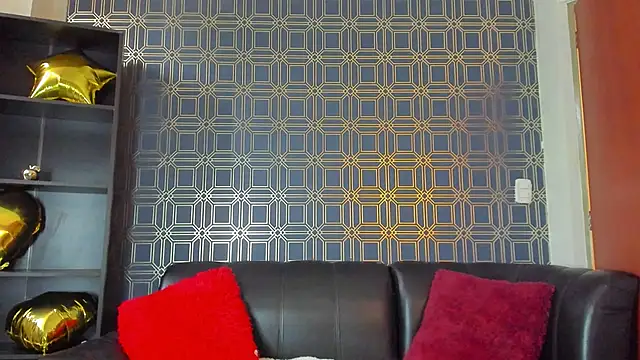 Snapshot of yulianademond66 chatting on March 2025 09:21:01 PM yulianademond66 online show from March 2025 09:21:01 PM