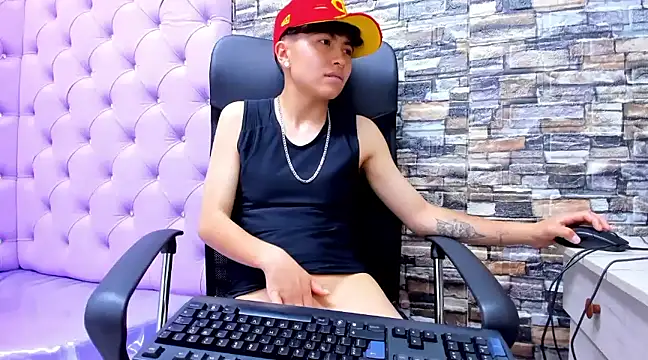 Im Mathias online show from December 2024 06:21:01 AM