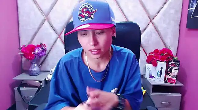 Im Mathias online show from February 2025 01:54:02 AM