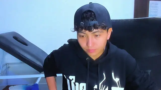 Im Mathias online show from February 2026 03:33:01 AM