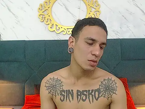 Snapshot of salome_daniel chatting on September 2025 07:39:02 PM salome daniel online show from September 2025 07:39:02 PM