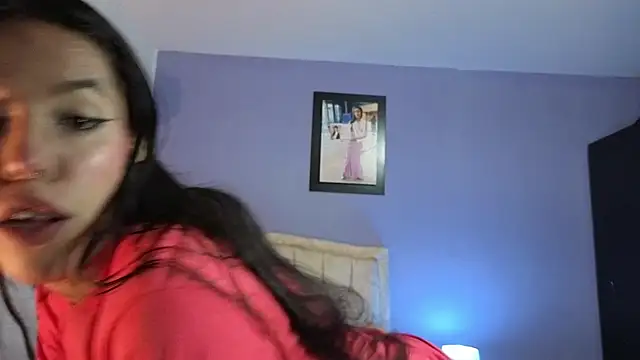 stephania t online show from March 2026 05:47:01 PM