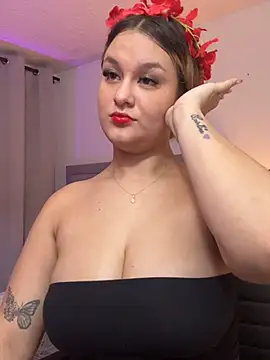 valeria gomezx online show from February 2025 06:42:02 PM