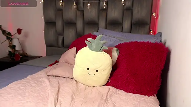 Snapshot of julz_03 chatting on February 2025 08:20:02 PM julz 03 online show from February 2025 08:20:02 PM