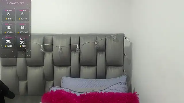 Snapshot of julz_03 chatting on March 2025 04:35:02 PM julz 03 online show from March 2025 04:35:02 PM