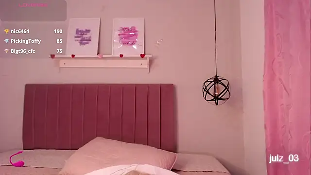 Snapshot of julz_03 chatting on March 2025 07:31:01 PM julz 03 online show from March 2025 07:31:01 PM