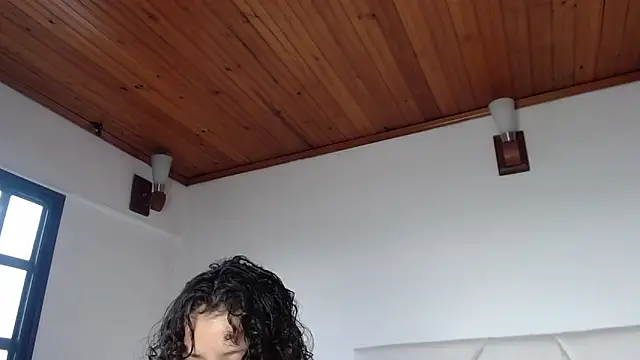 Snapshot of julz_03 chatting on October 2025 12:06:02 PM julz 03 online show from October 2025 12:06:02 PM