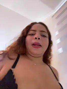 Snapshot of Elaa_euphoria chatting on December 2024 05:42:01 PM Elaa euphoria online show from December 2024 05:42:01 PM