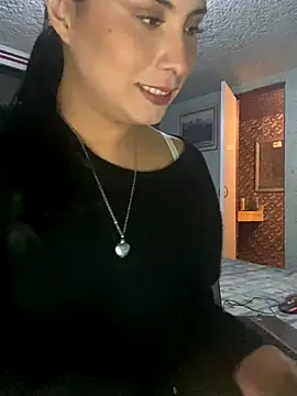 Snapshot of Effyvice13 chatting on October 2025 02:31:02 AM Effyvice13 online show from October 2025 02:31:02 AM